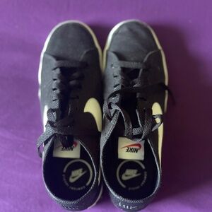 Nike Court Legacy Canvas Shoes